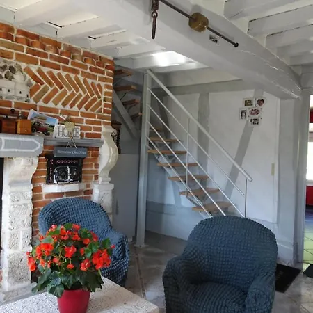 Frühstückspension La Roseraie Du Prieure Rosay-sur-Lieure